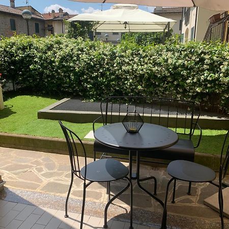 Jasmine Garden Apartment Capriate San Gervasio Esterno foto